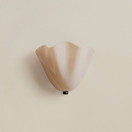 Art Deco Inspired LED Wall Lamp in Shell Shape