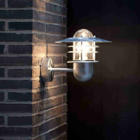 Agger Wall Lamp