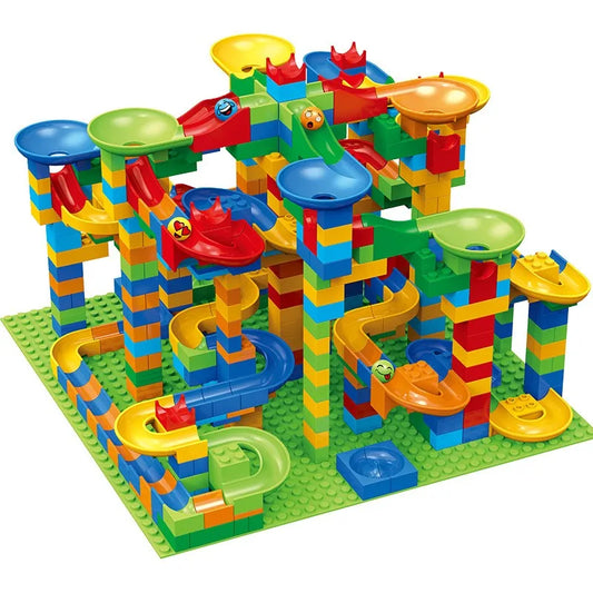 SmartBuilder™ Enhances Critical Thinking