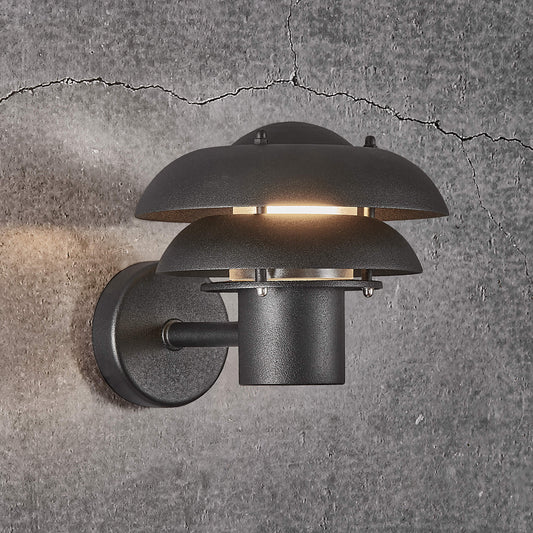 Kurnos 20 Wall Light, Black