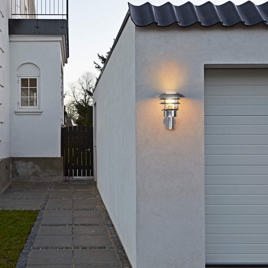 Lonstrup 22 Wall Light with Sensor